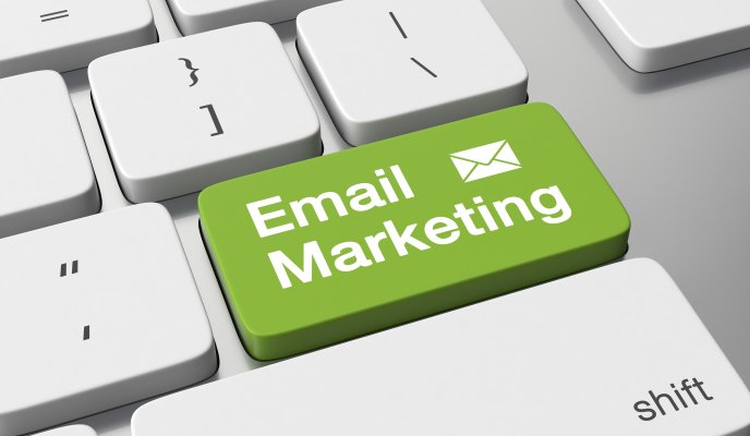 email marketing button green keyboard